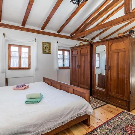 1 Bedroom Amazing In *