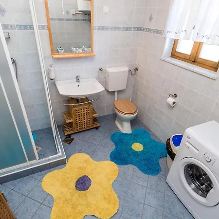 1 Bedroom Amazing In *