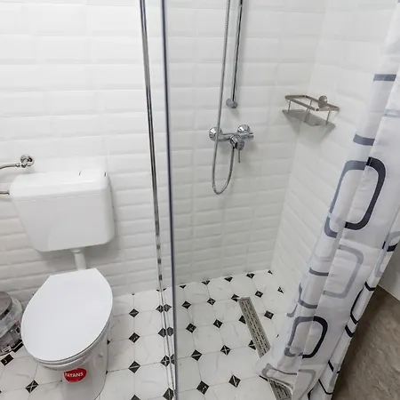 Case de vacanță 1 Bedroom Amazing In