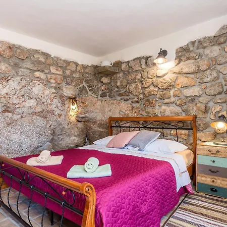 Gorgeous In With House Sea View Casa vacanze Laurana