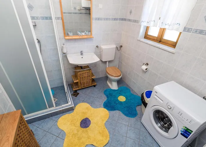 1 Bedroom Amazing In *